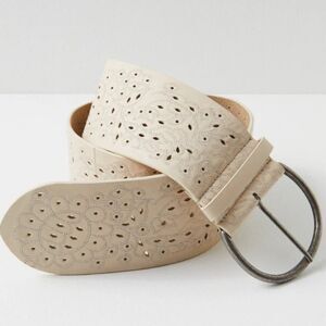 Free People Laurel Hip Belt in Sand Dune NWOT